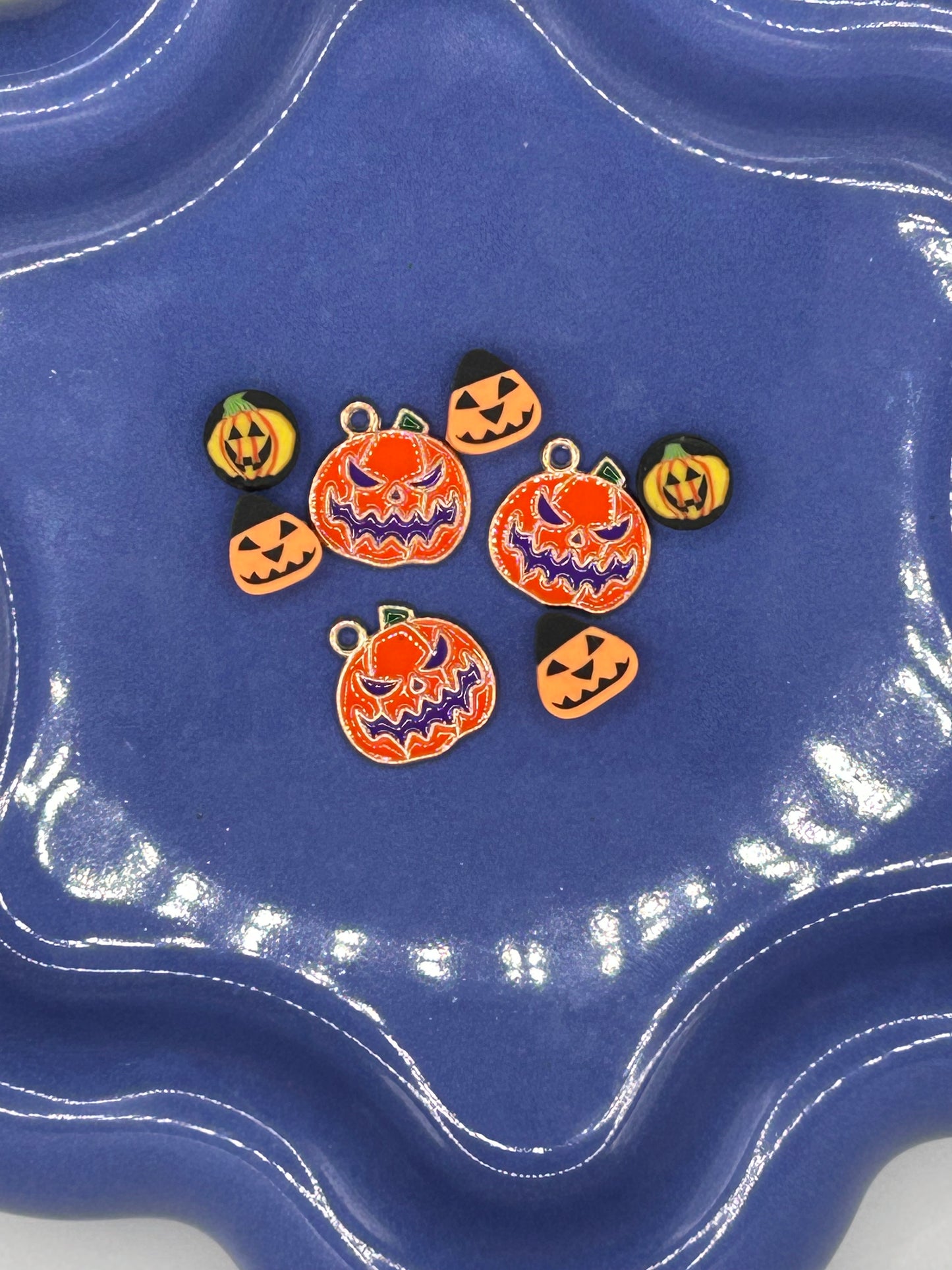 Spooktacular bead mix – for Halloween creations