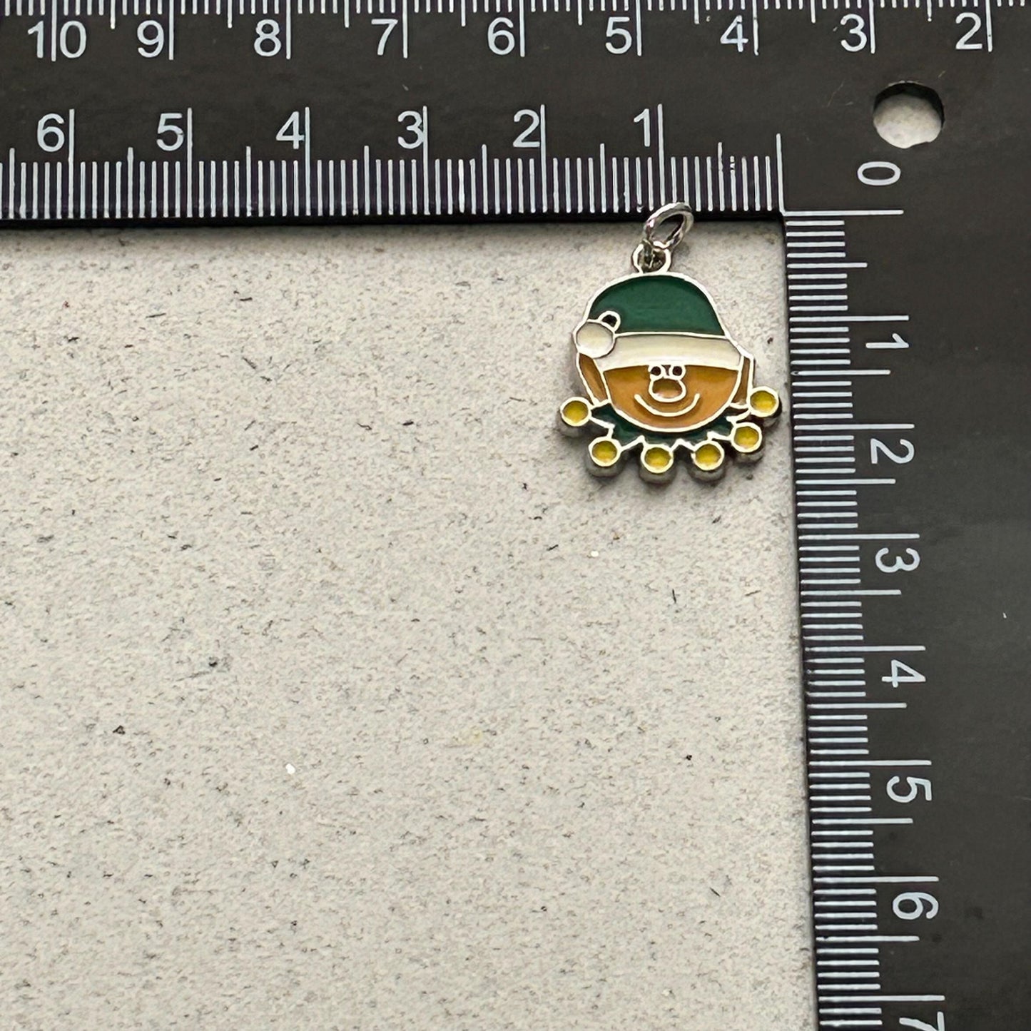 DIY Elf Charm Kit, Christmas Craft Kit, Holiday DIY Ornament, Cute Elf Pendant, Festive Christmas Craft, Easy Holiday Gift Idea