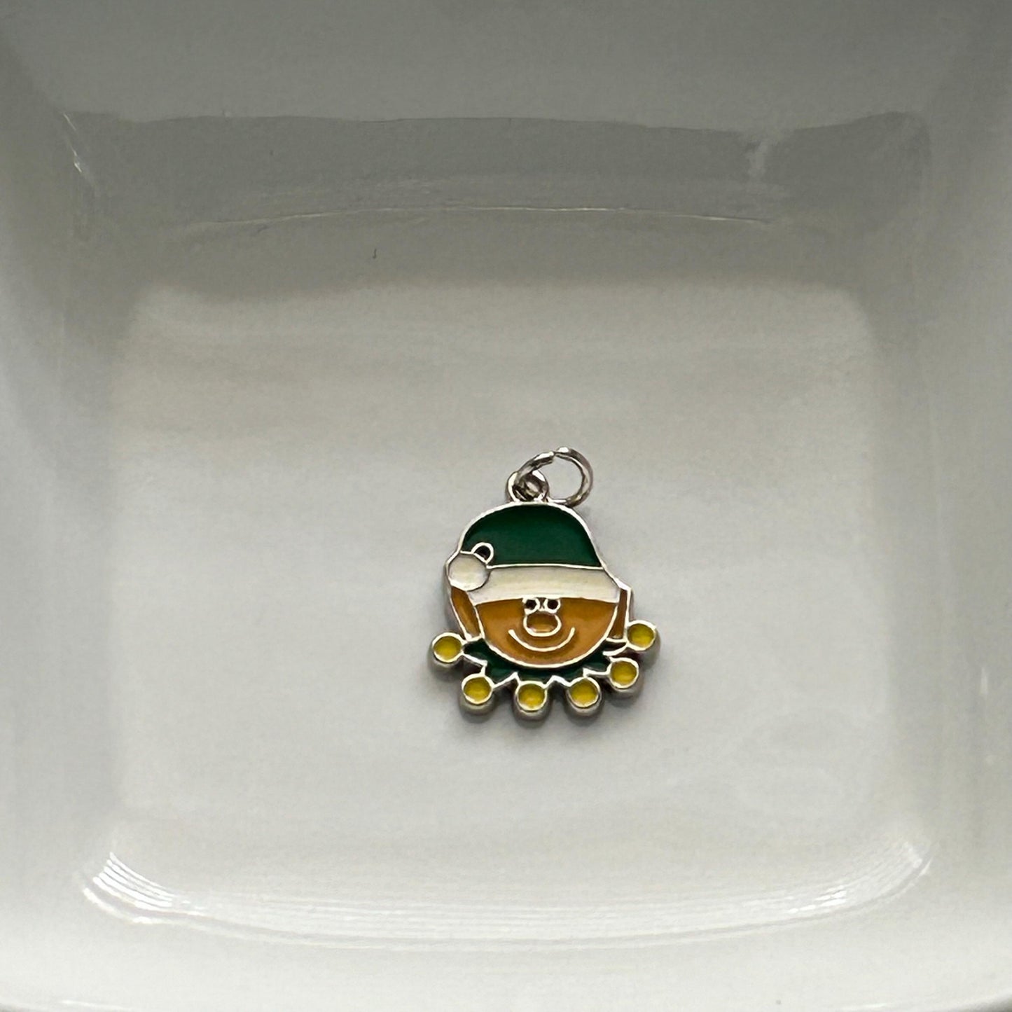 DIY Elf Charm Kit, Christmas Craft Kit, Holiday DIY Ornament, Cute Elf Pendant, Festive Christmas Craft, Easy Holiday Gift Idea