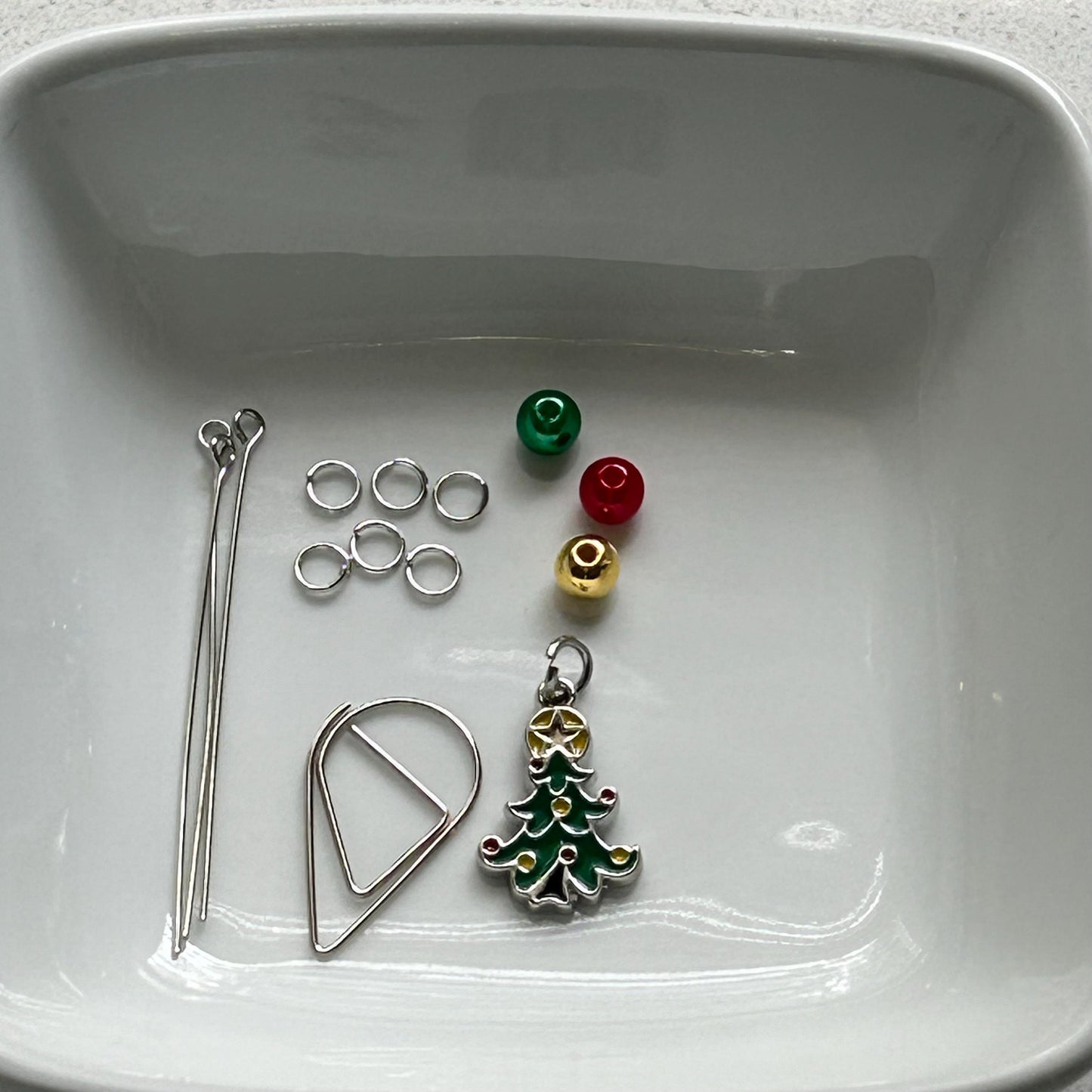 DIY Colored Christmas Tree Charm Kit, Holiday Craft Kit, Festive Ornament, Easy DIY Holiday Project, Handmade Christmas Pendant, Gift Idea