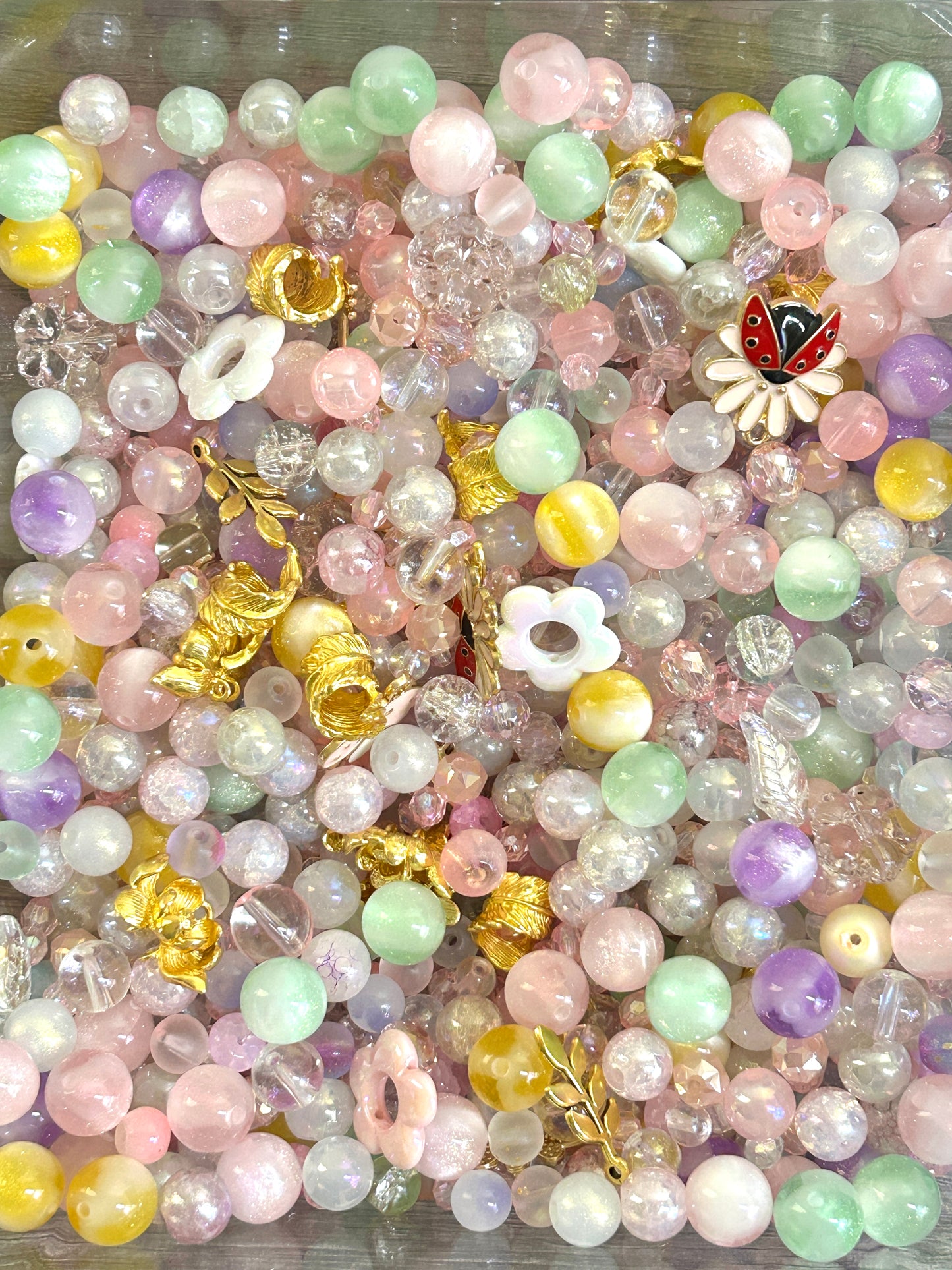 English Tea Garden Bead Mix (bead soup)