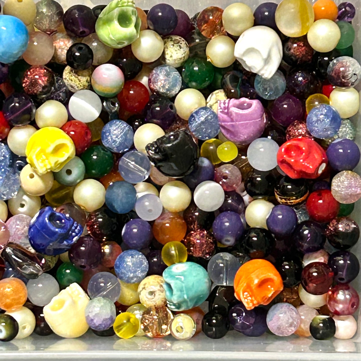 Lil' Skull bead mix
