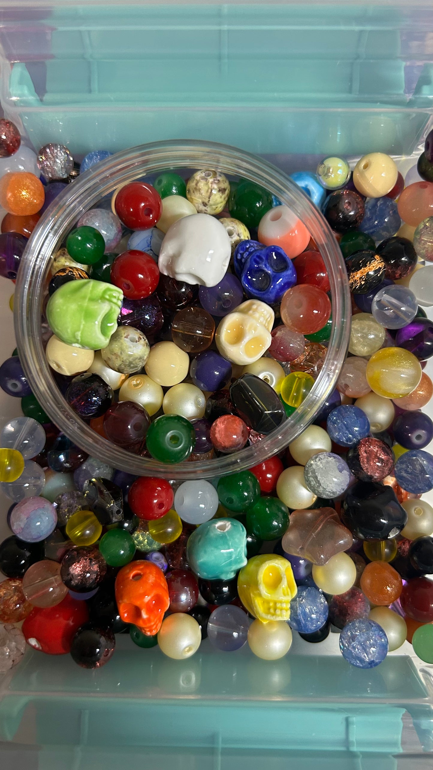 Lil' Skull bead mix