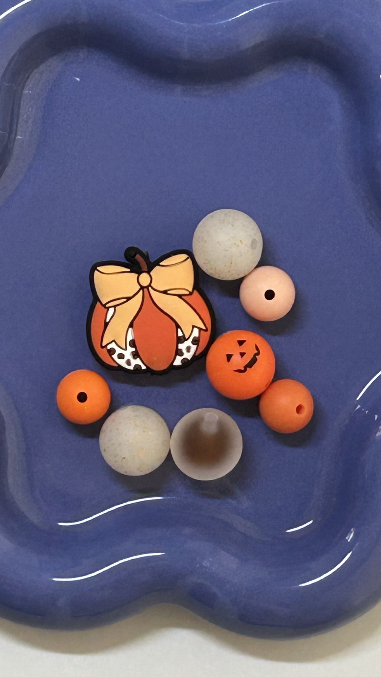 DIY Kit Autumn Cutie pumpkin focal Keychain